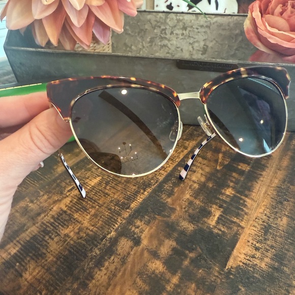 Kate Spade Brown & Gold Tortoise/Cat Eye Sunglasses NWOT - Picture 2 of 9